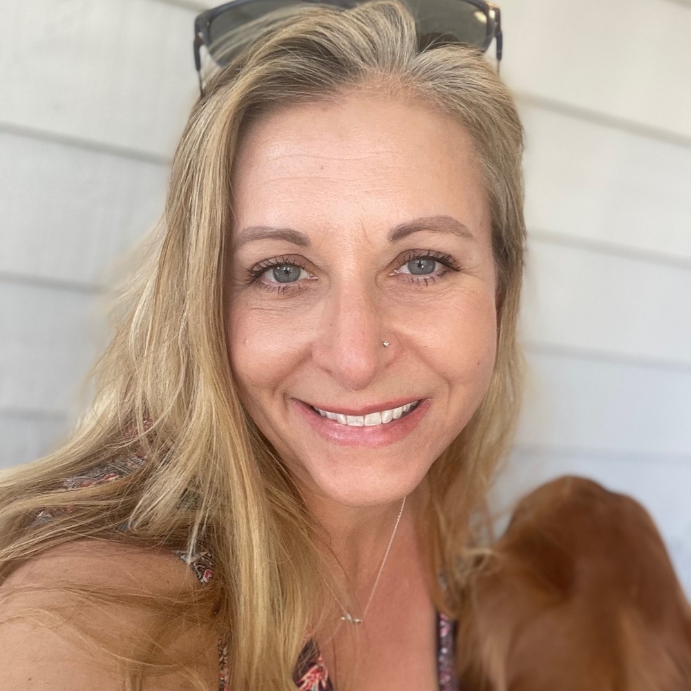 Meet your Posher, Angela